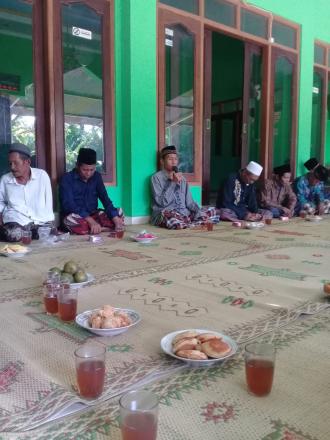 Tahlil Nyadaran di Dusun Kategan